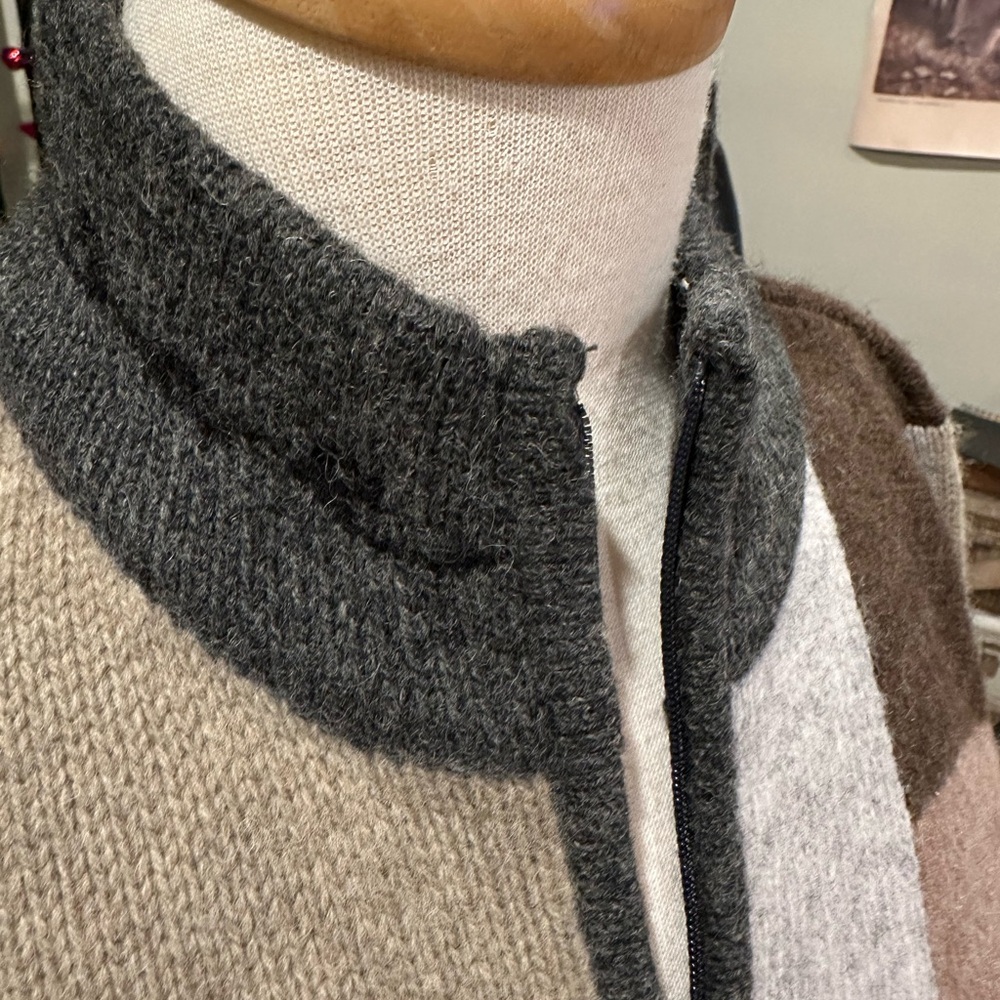 Like New Vintage Talbots Patchwork Pattern Zip-Up… - image 4